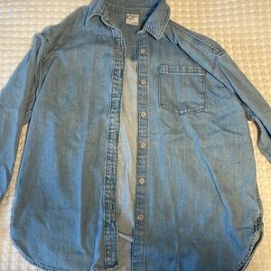Excellent condition Aerie Jean jacket/schacket